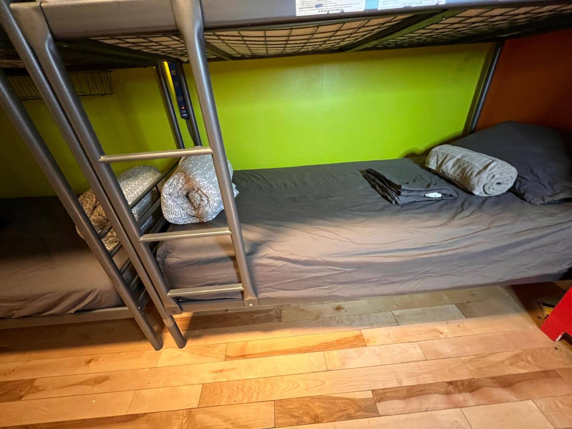 Auberge Pvt Hostel Μόντρεαλ Εξωτερικό φωτογραφία